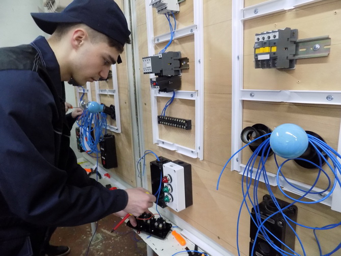 Профессия инженер-электрик в санкт-петербурге
                                